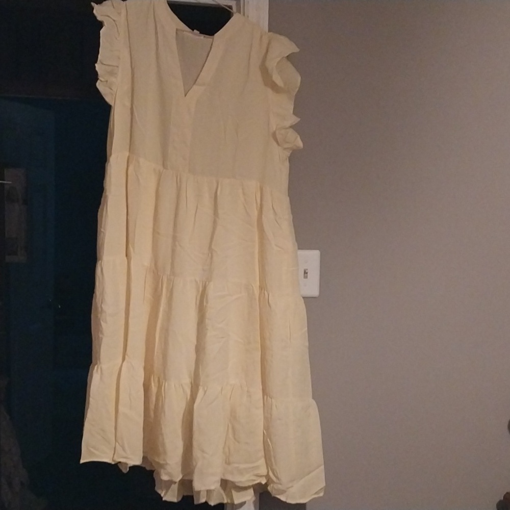 Dress with pockets